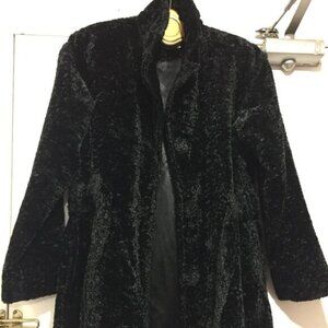 MARY APA DESIGNS TORONTO CANADA FAUX FUR COATS SIZE SM